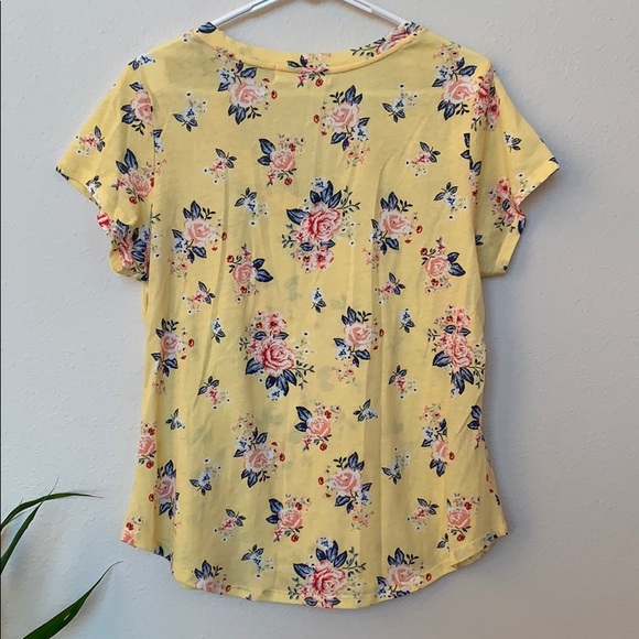 Floral T-shirt - Picture 5 of 6